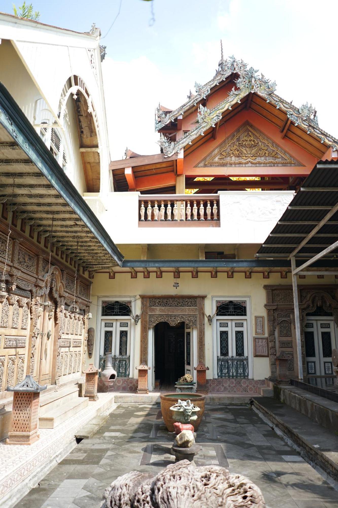 Rumah Pesik Art & Heritage Hotel Gondowulung Dış mekan fotoğraf