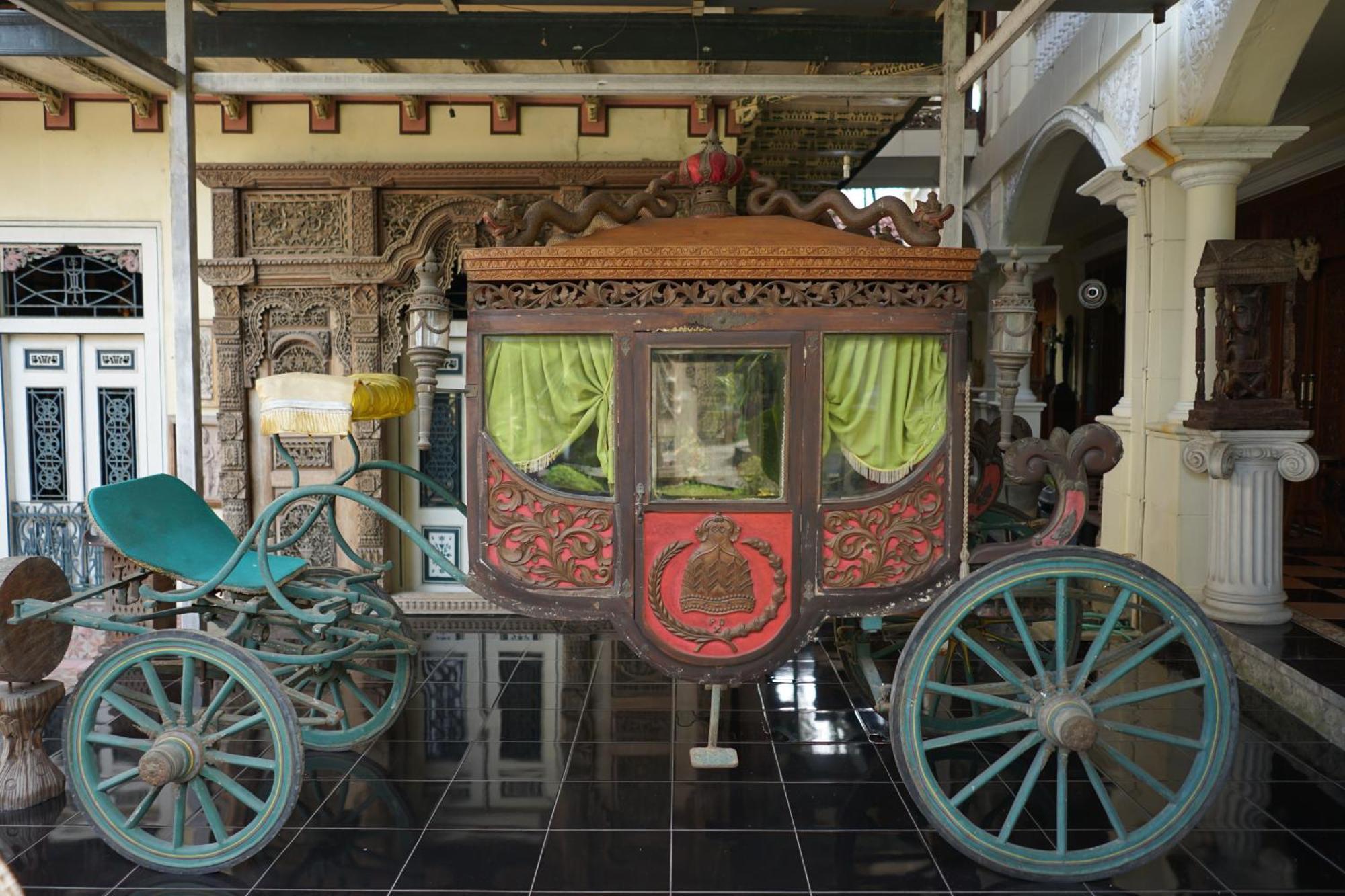Rumah Pesik Art & Heritage Hotel Gondowulung Dış mekan fotoğraf
