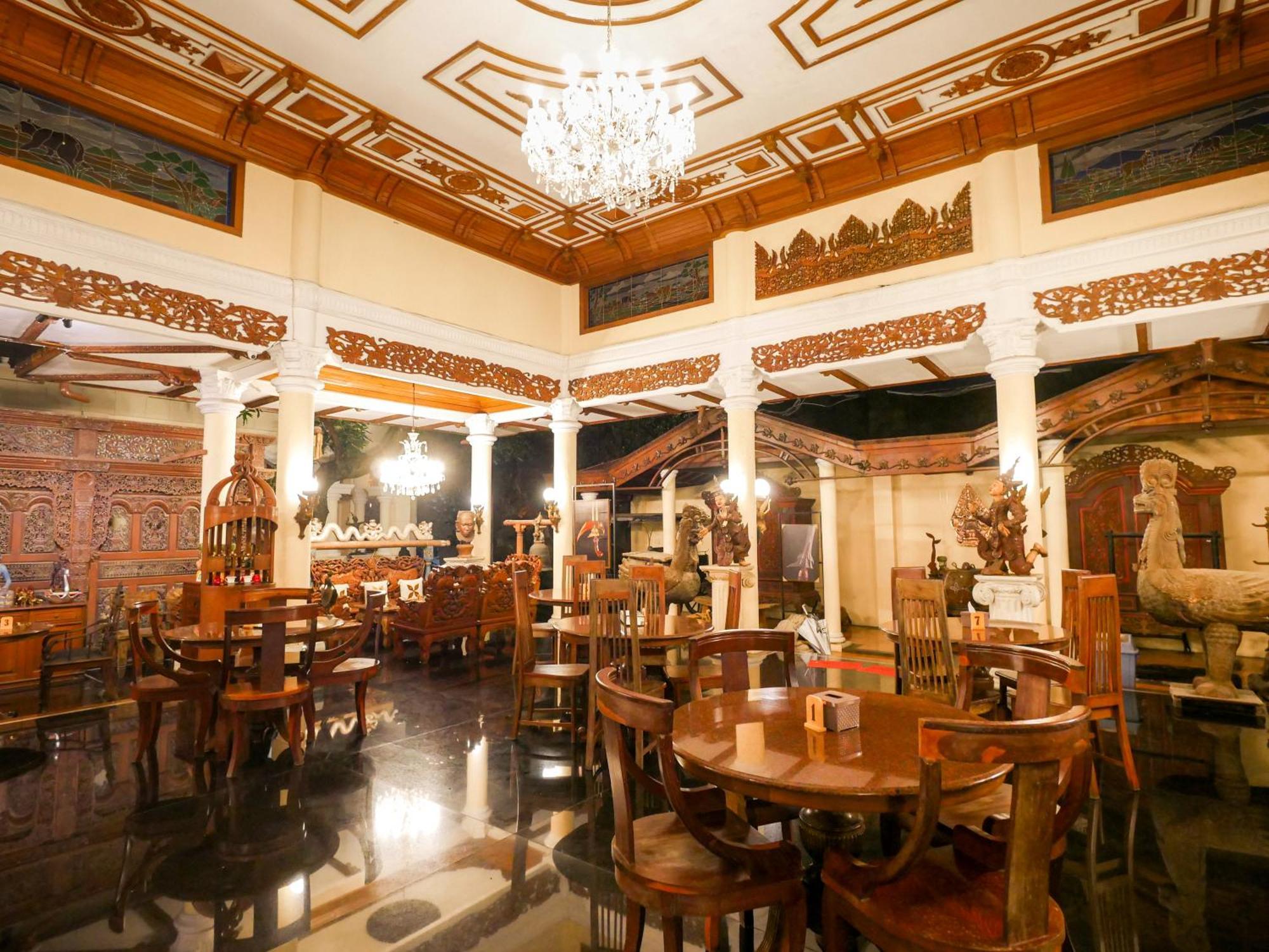 Rumah Pesik Art & Heritage Hotel Gondowulung Dış mekan fotoğraf